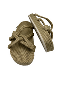 Slip On Camel Platform